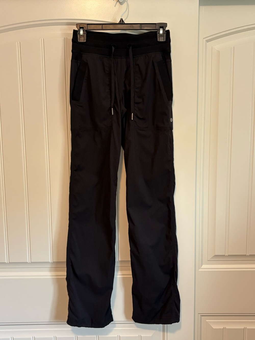 Lululemon Dance Studio Mid-Rise Full Length Pant Black size 2 - Picture 2 of 7